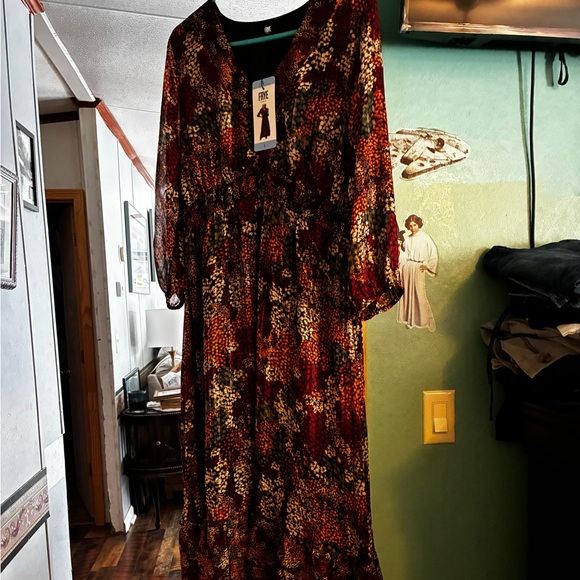 Frye Floral Brown Long Sleeve Maxi Dress in Autumn Mix - Picture 3 of 11